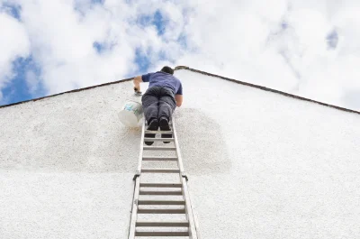 Peinture extérieure à Coulonges-les-Hérolles — façades et ravalement